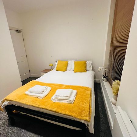 Grange House Retreat Apartment Middlesbrough Bagian luar foto