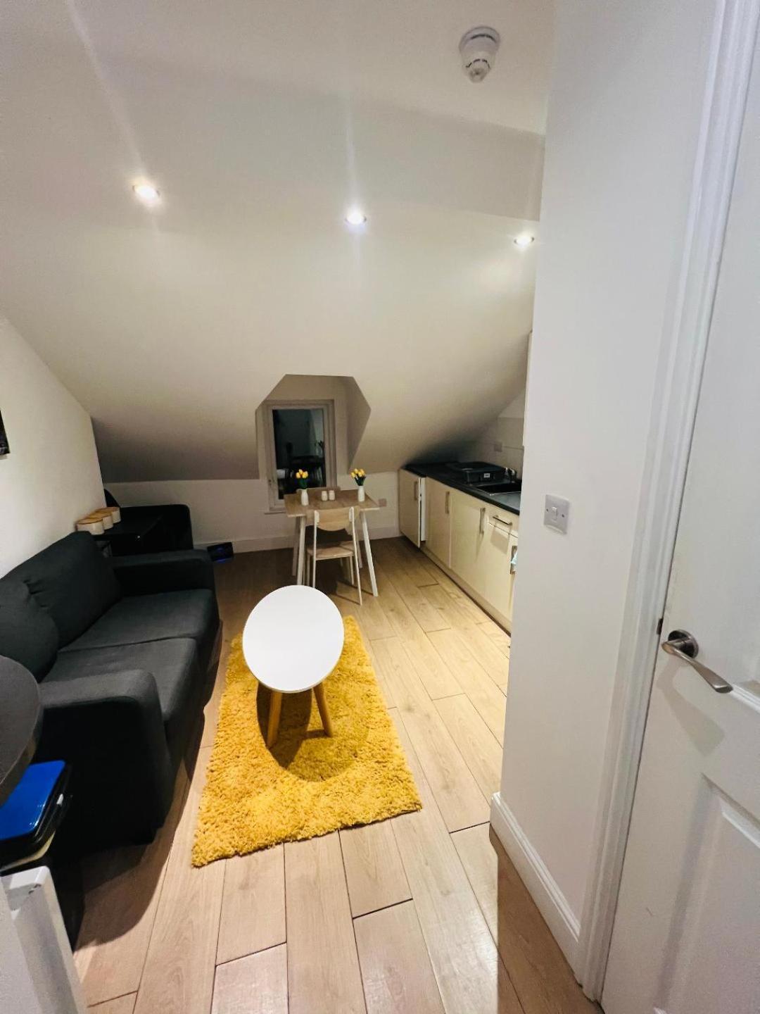 Grange House Retreat Apartment Middlesbrough Bagian luar foto