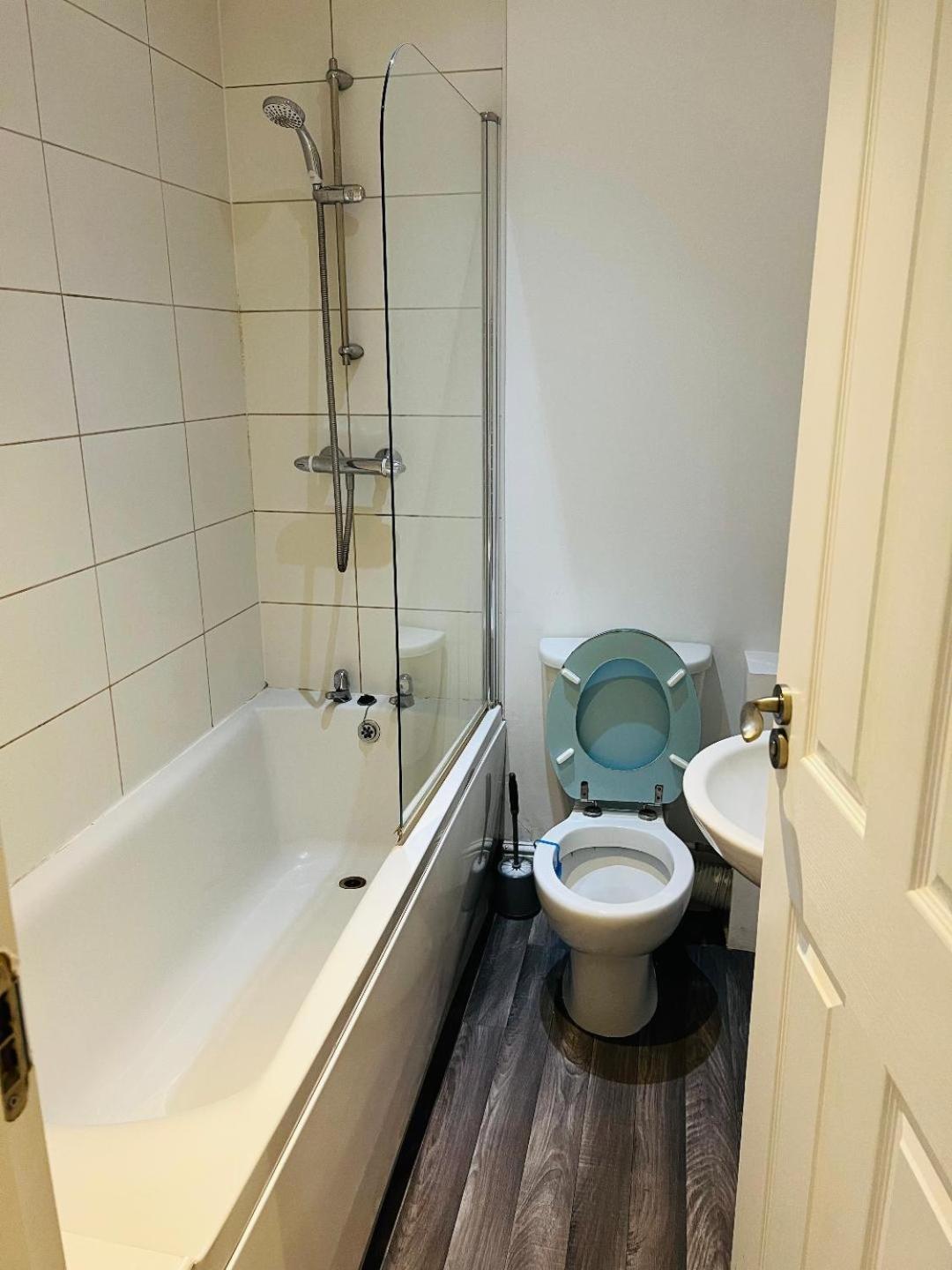 Grange House Retreat Apartment Middlesbrough Bagian luar foto