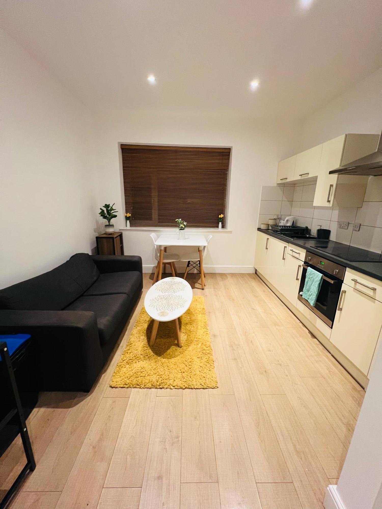 Grange House Retreat Apartment Middlesbrough Bagian luar foto